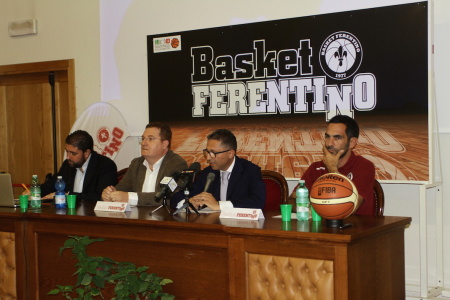 Presentazione_FMC_Ferentino_tavolo_conferenza