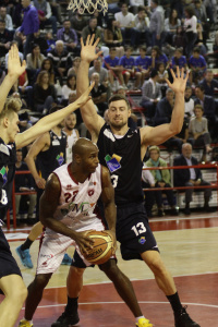 Fmc Ferentino vs Virtus Roma, regular season seconda giornata, LNP A2 Ovest,  Bowers attacco